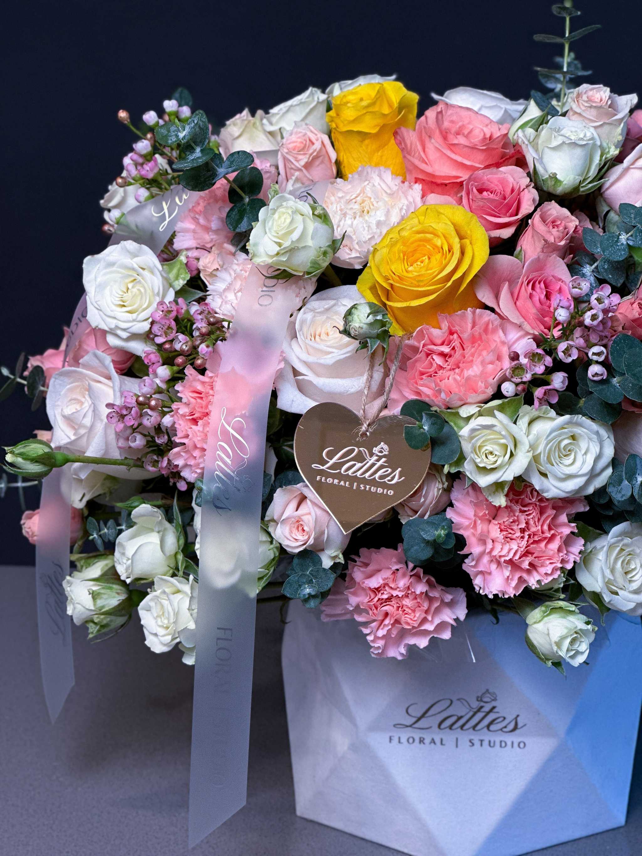 Aysémiq – Flower Box