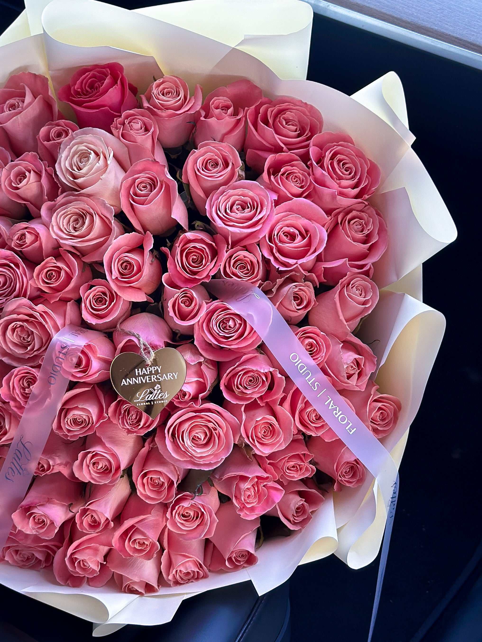 Luxury Pink Roses Flower Bouquet
