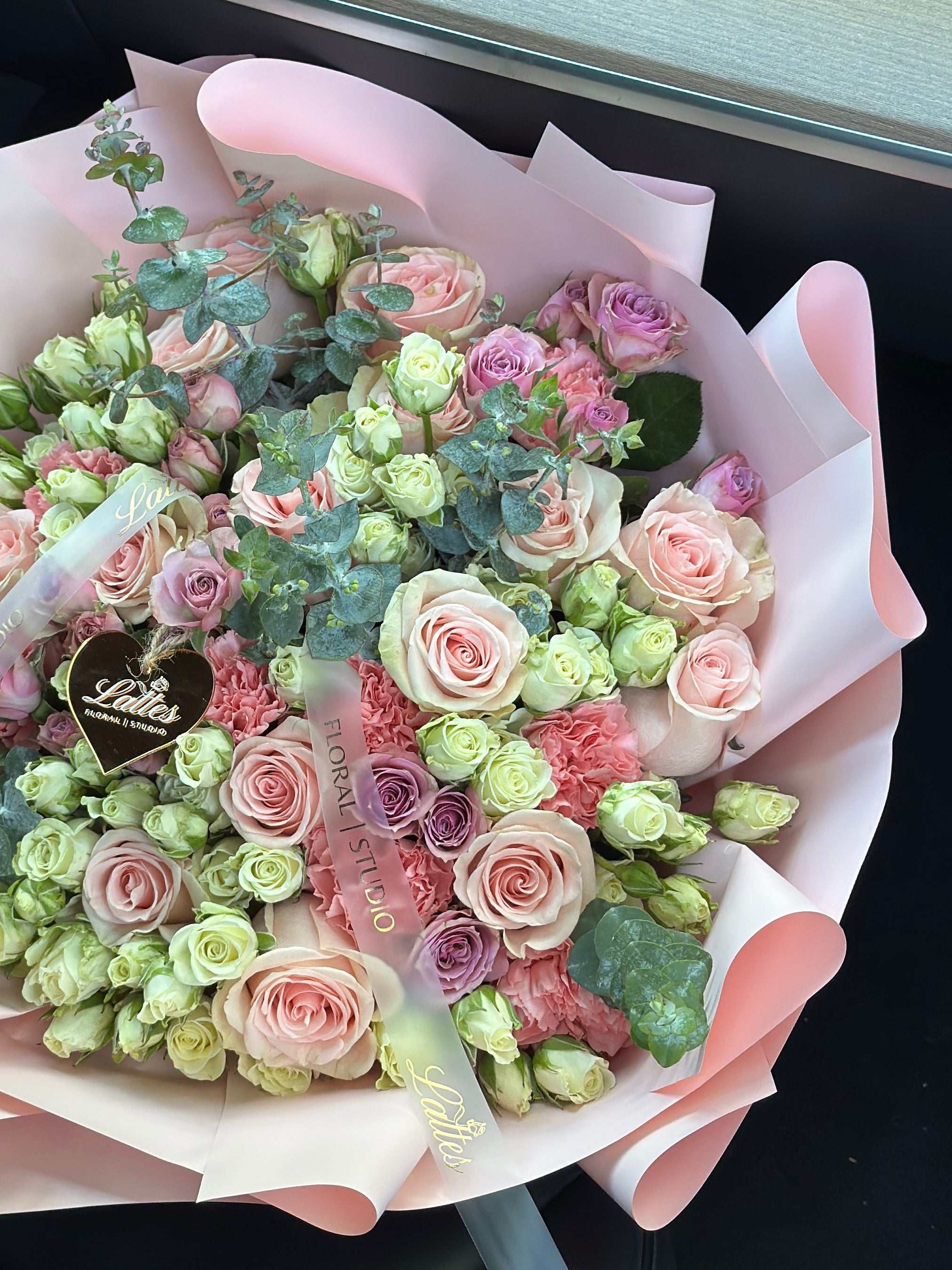 Rosy Mist – Pink and White Spray Roses Bouquet