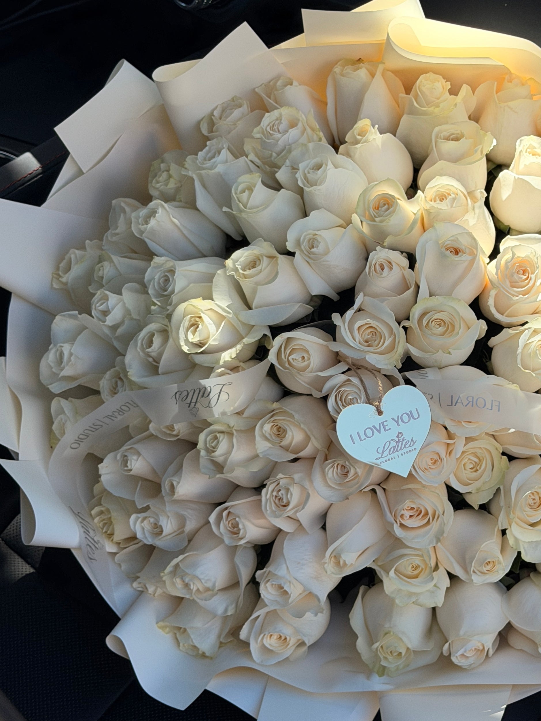 Luxury White Roses Bouquet