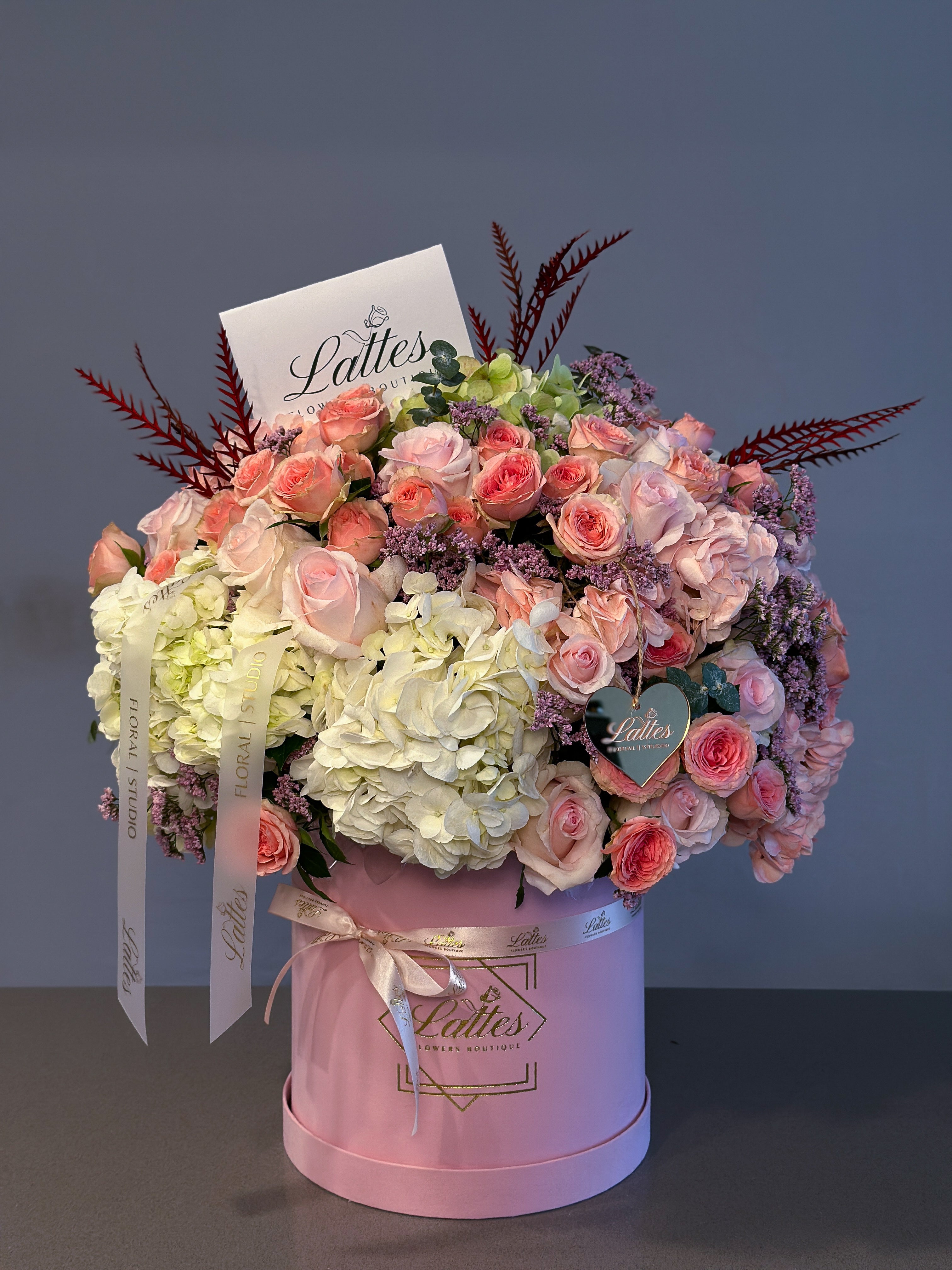 Blushing Elegance – Pink Flower Box