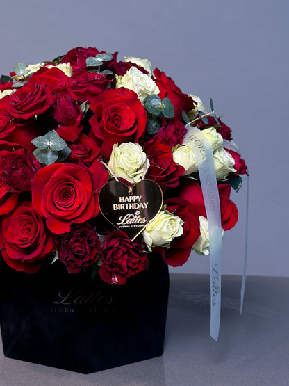 Passion & Elegance – Red Roses | Flower Box