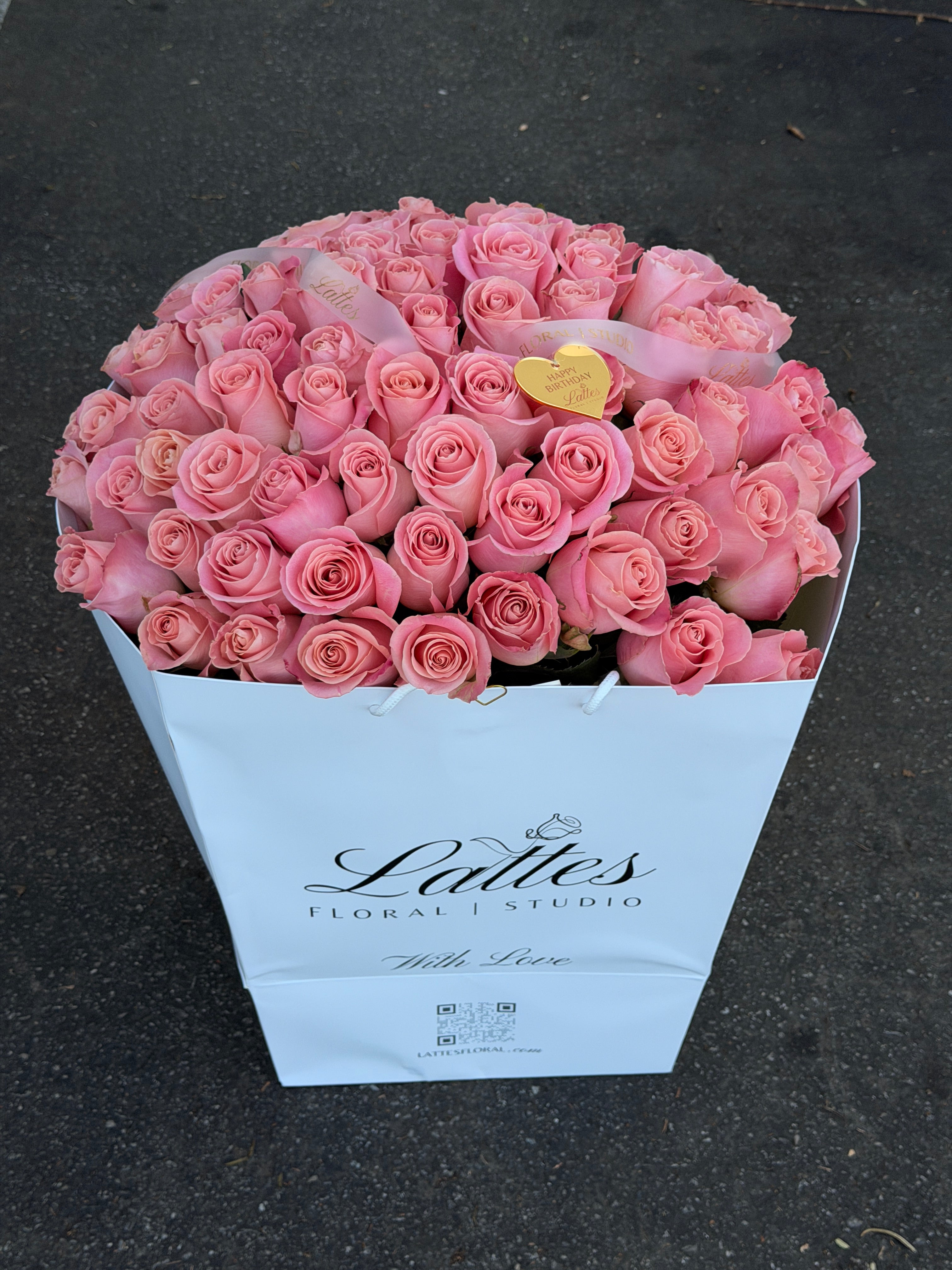 Luxury Pink Roses Flower Bouquet