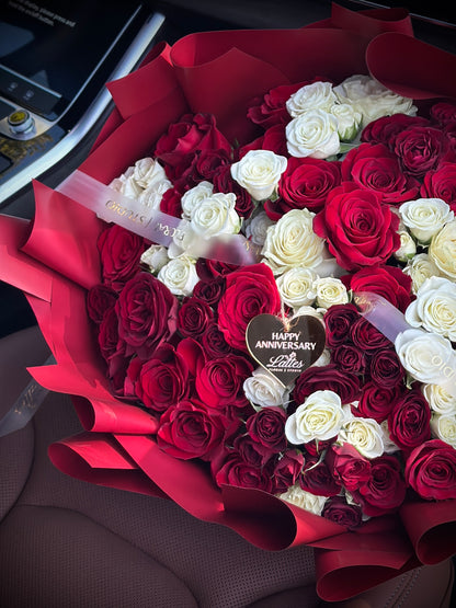 Amore Rosso – Red & White Rose Symphony