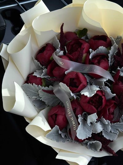 Velvet Passion – Peonies and Dusty Accents