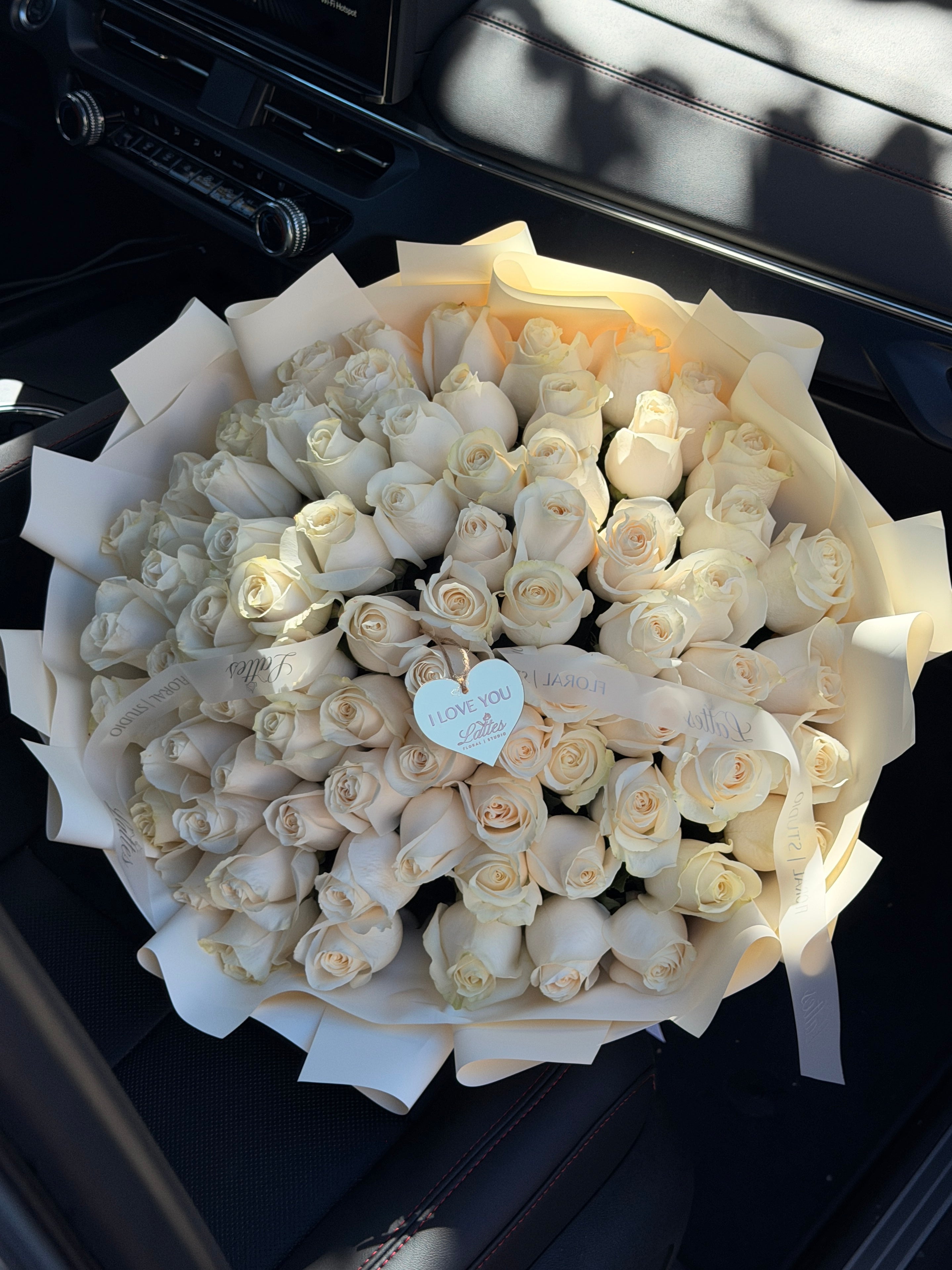 Luxury White Roses Bouquet