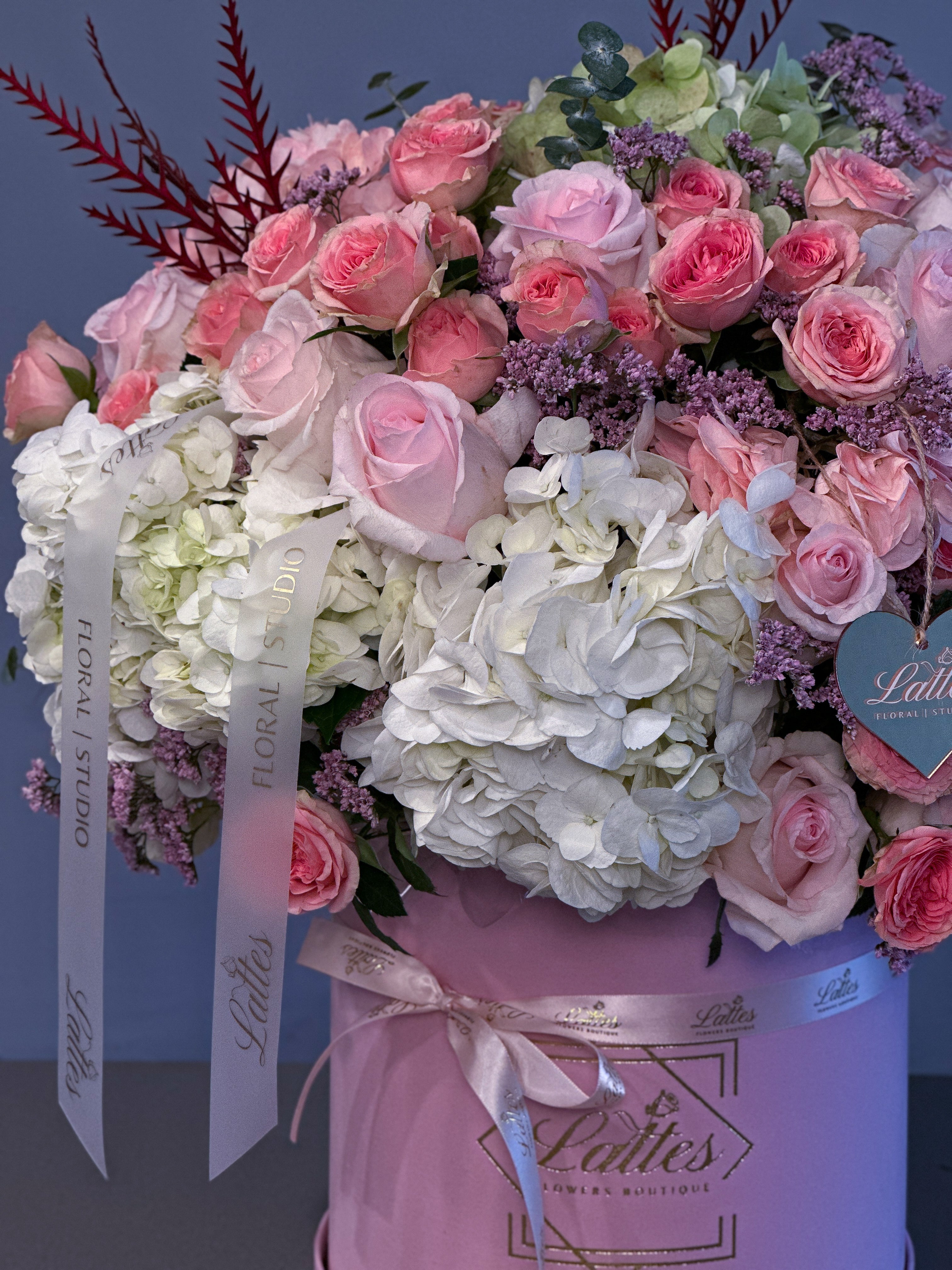 Blushing Elegance – Pink Flower Box