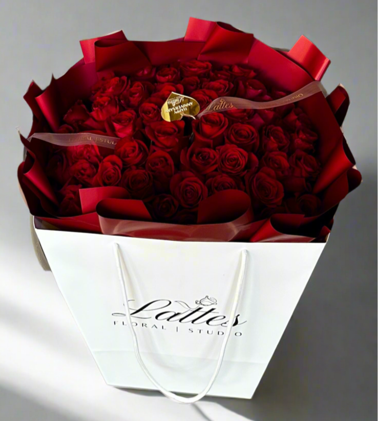 Luxury Red Roses Bouquet
