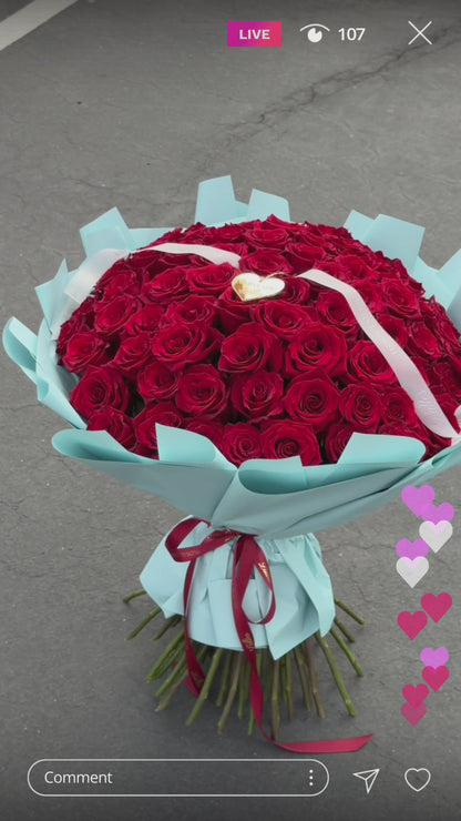Luxury Red Roses Bouquet